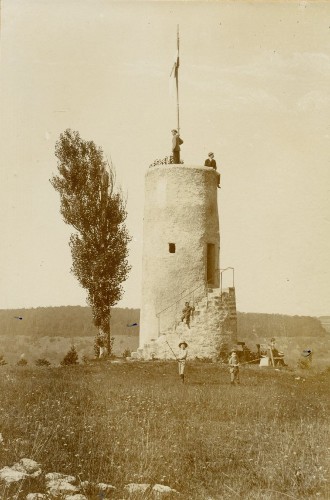 Alte Fotoaufnahme vom Wartbergturm um 1880.